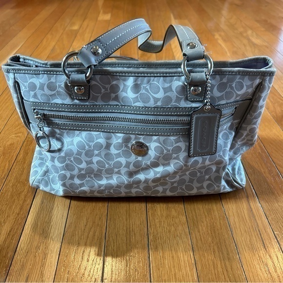 Coach Handbags - COACH Chelsea Bias Signature Tote Bag Handbag Purse C1168-F17179 Gray & White